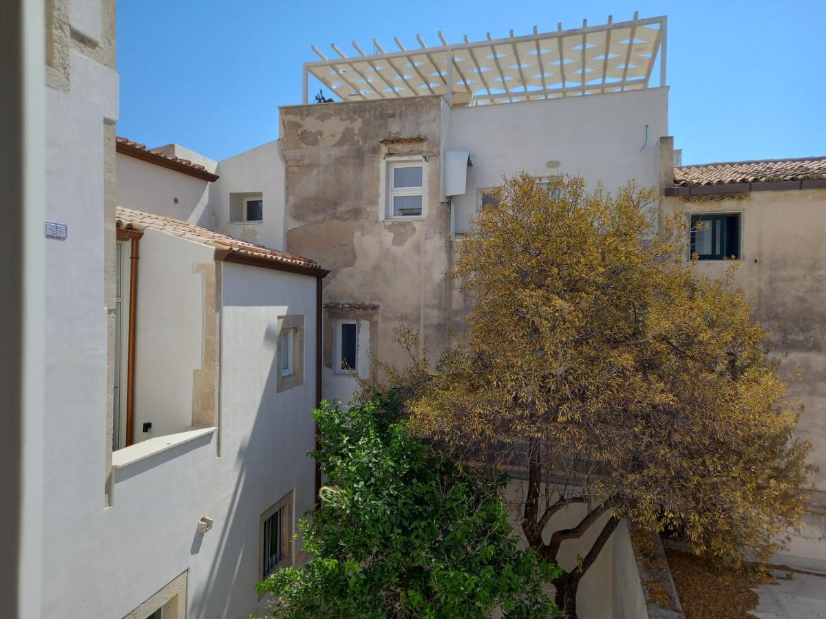 Lanterne Magiche Ortigia Suites Сиракузы Экстерьер фото