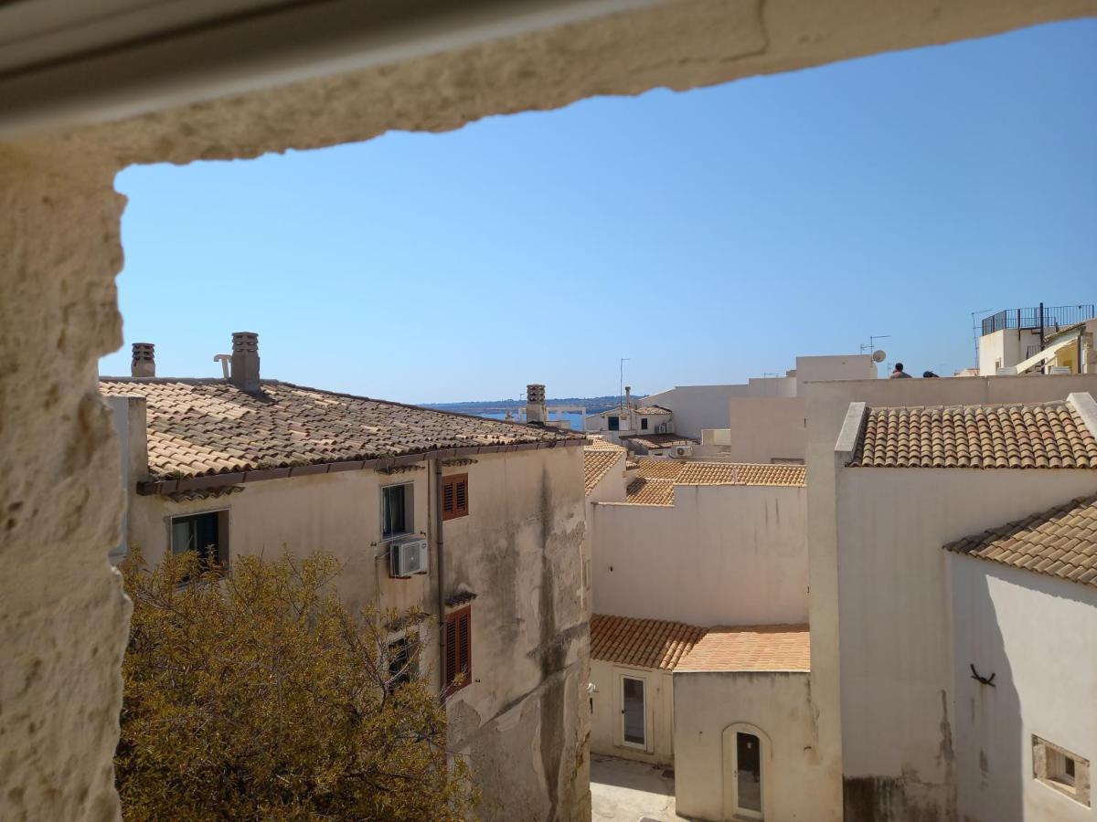 Lanterne Magiche Ortigia Suites Сиракузы Экстерьер фото