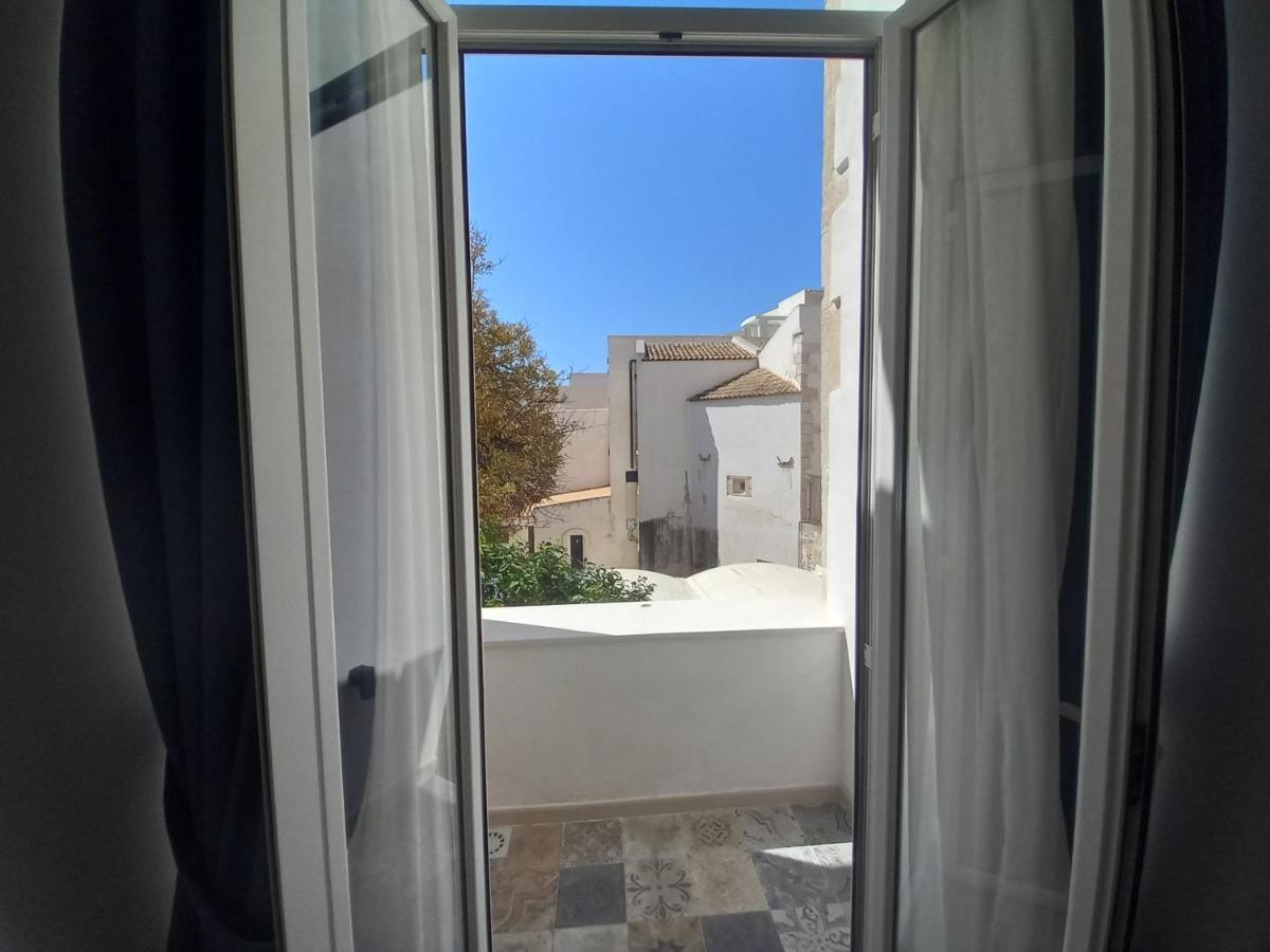 Lanterne Magiche Ortigia Suites Сиракузы Экстерьер фото